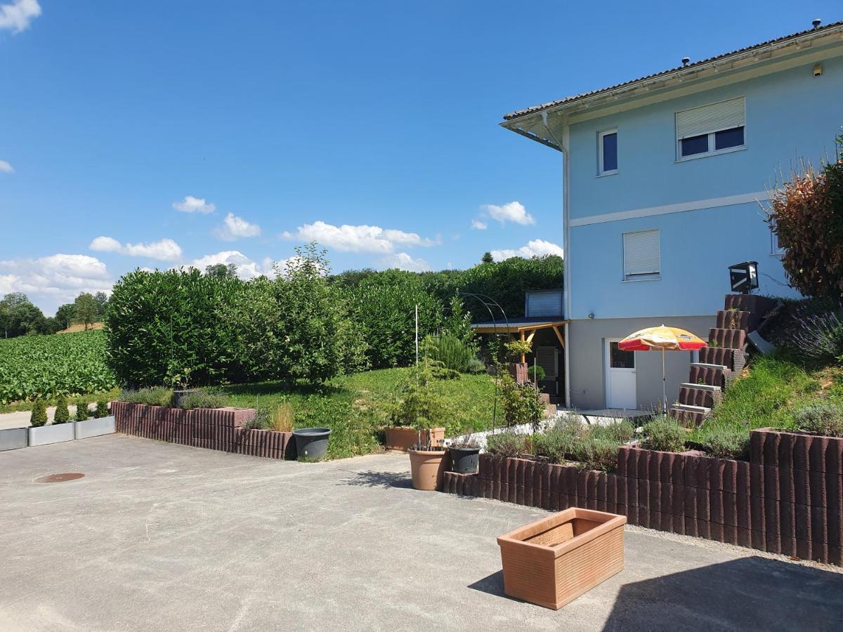 Maison D'Hotes Bleu Cudrefin ภายนอก รูปภาพ